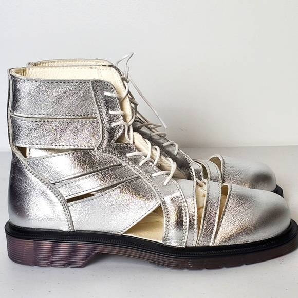 Stiu W Concept Silver Leather Ankle Boots - Picture 1 of 8